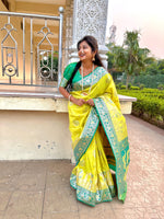 Load image into Gallery viewer, Elegant Lime Green & Peacock Yellow Banarasi Silk Saree with Traditional Motifs Jacquard Saree by Magnite (2.Vibrant Jacquard)