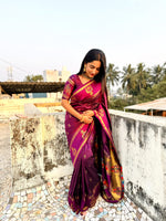 Load image into Gallery viewer, Wine