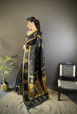 Load image into Gallery viewer, Black