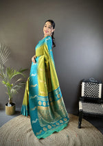 Load image into Gallery viewer, Peacock