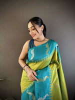 Load image into Gallery viewer, Peacock