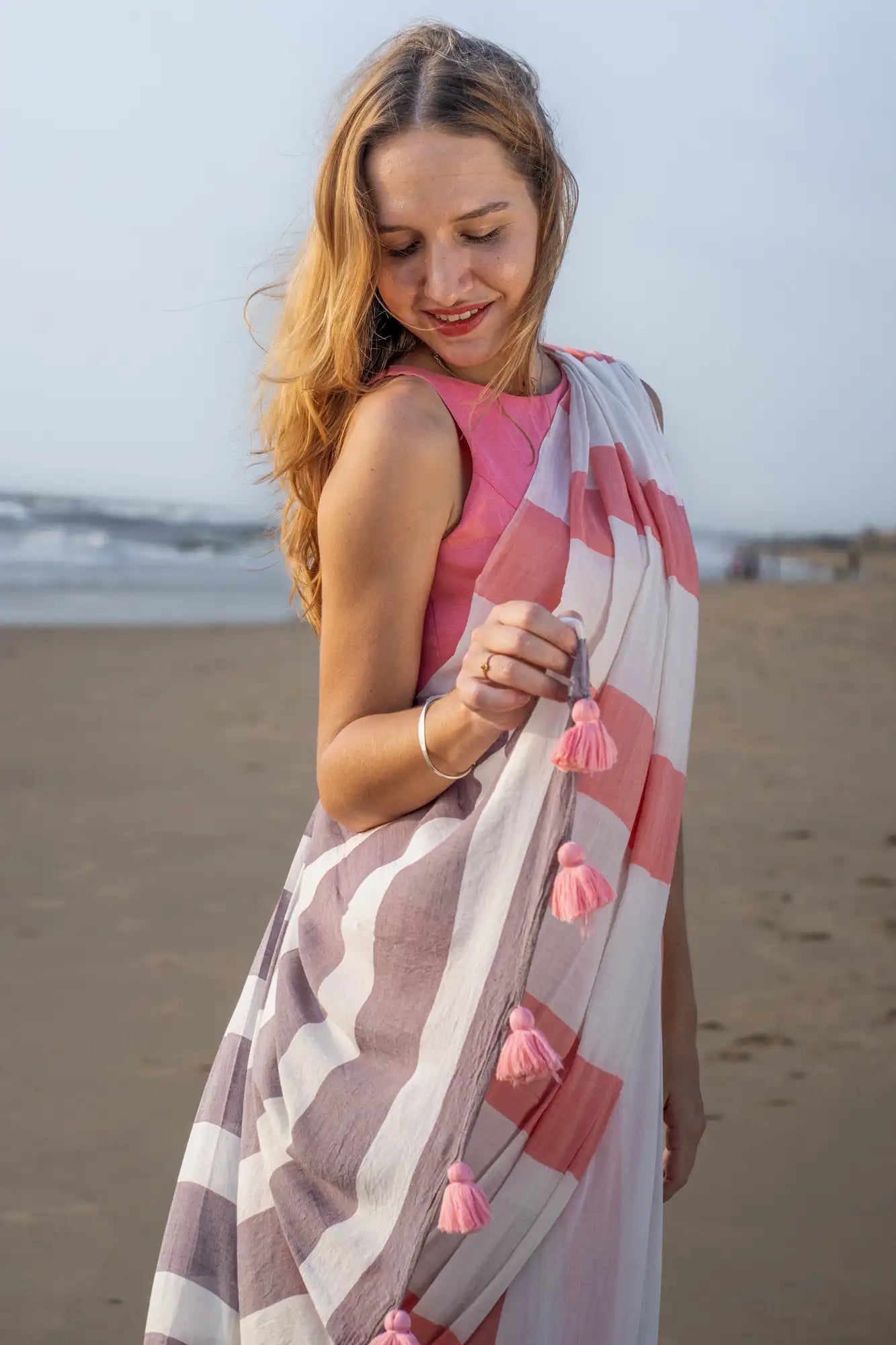 Pink White Stripe Cotton Linen Saree with Tassel Pallu Magnite (SE-1069-Cotton Lilen)