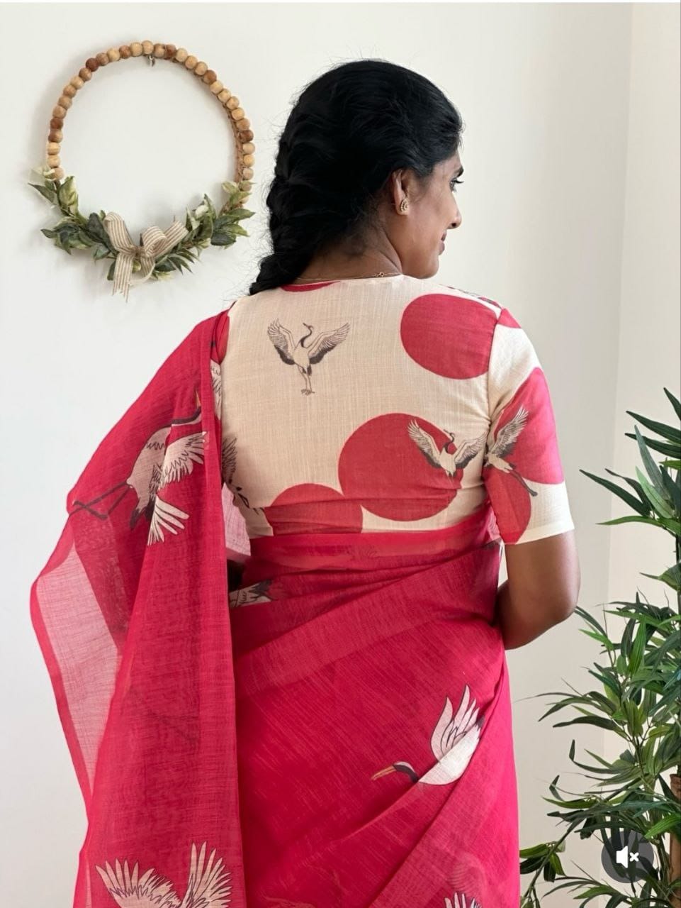 Women’s Cotton Linen Saree with Flying Crane Bird Print -Magnite (SE-1082-Cotton Lilen)