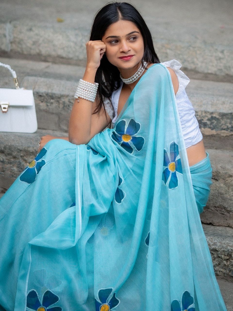 Sky Blue Floral Cotton Linen Saree with Unstitched Blouse Piece | Printed Designer Party Wear Saree for Women | Magnite (SE-1088-Cotton Lilen)
