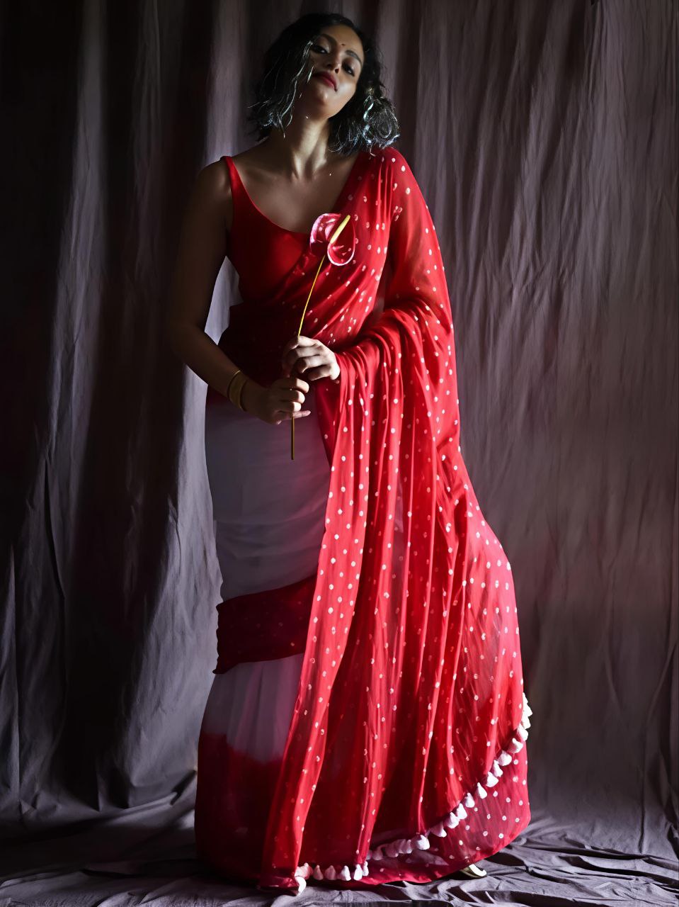 Red White Bandhani Dots Cotton Linen Saree with Tassel Border - Magnite (SE-1098)