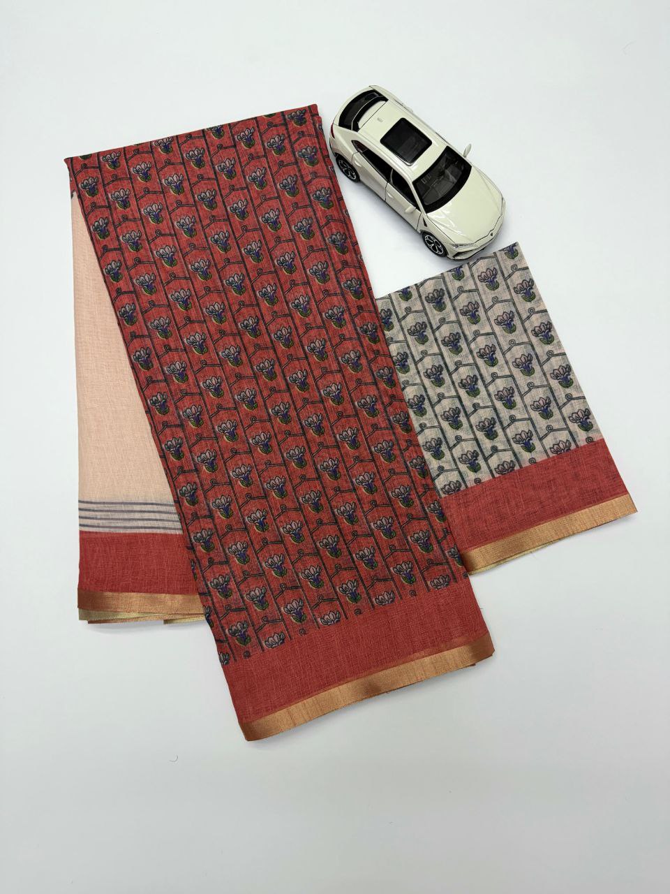 Red Cream Cotton Linen Floral Motif Saree with Blouse Piece  - Magnite (SE-1101)