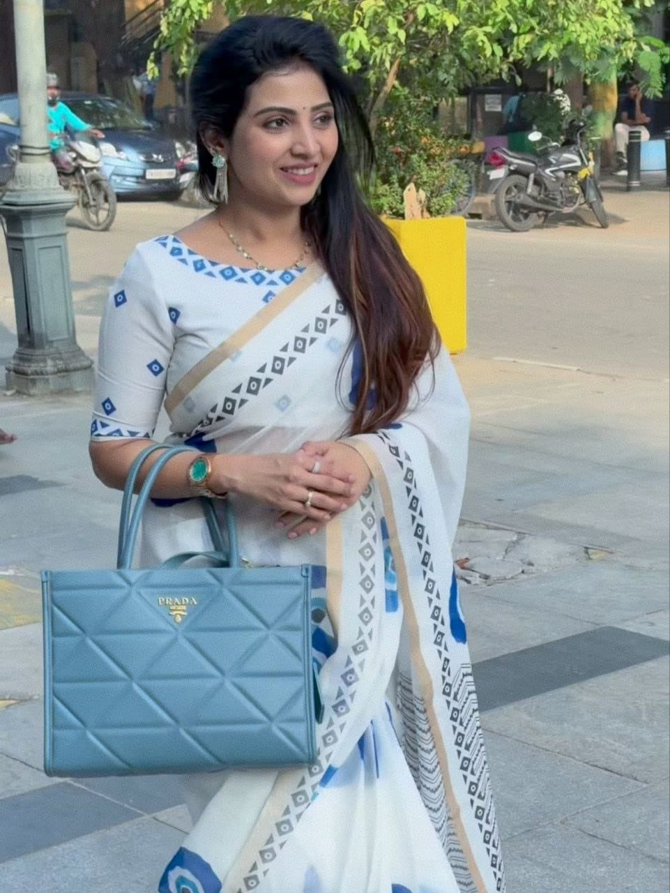 White Blue Cotton Linen Printed Saree With Blouse Piece  - Magnite (SE-1103)