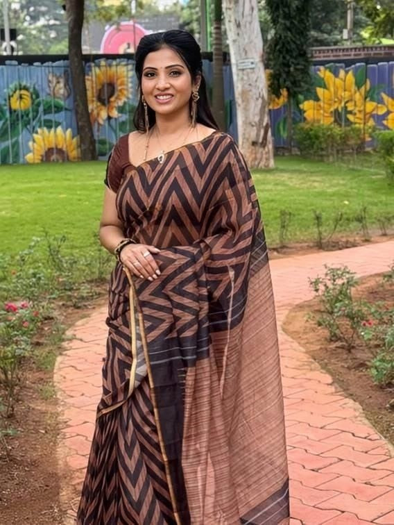 Brown Black Cotton Linen Printed Saree With Blouse Piece  - Magnite (SE-1107)